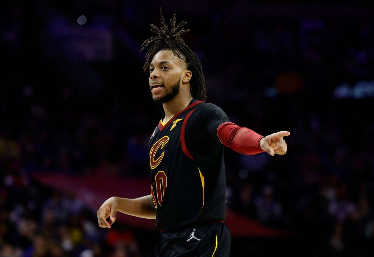 達里厄斯·加蘭（Darius Garland）的臀部傷勢將影響球隊的後場組織，尤其是他的得分與助攻能力對騎士至關重要。