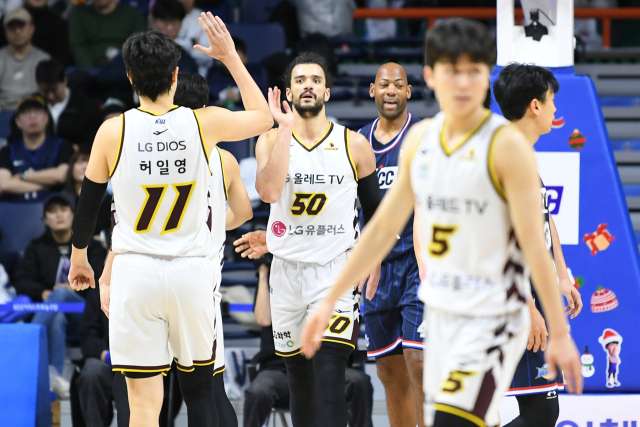 首爾三星迅雷（서울 삼성 썬더스）作客挑戰昌原LG獵隼（창원 LG 세이커스）