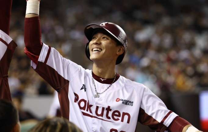 樂天桃猿在前一場比賽中，打線表現出色，陳晨威（Chen Chen-Wei）、林子偉（Lin Tzu-Wei）等選手都有不錯的表現。​